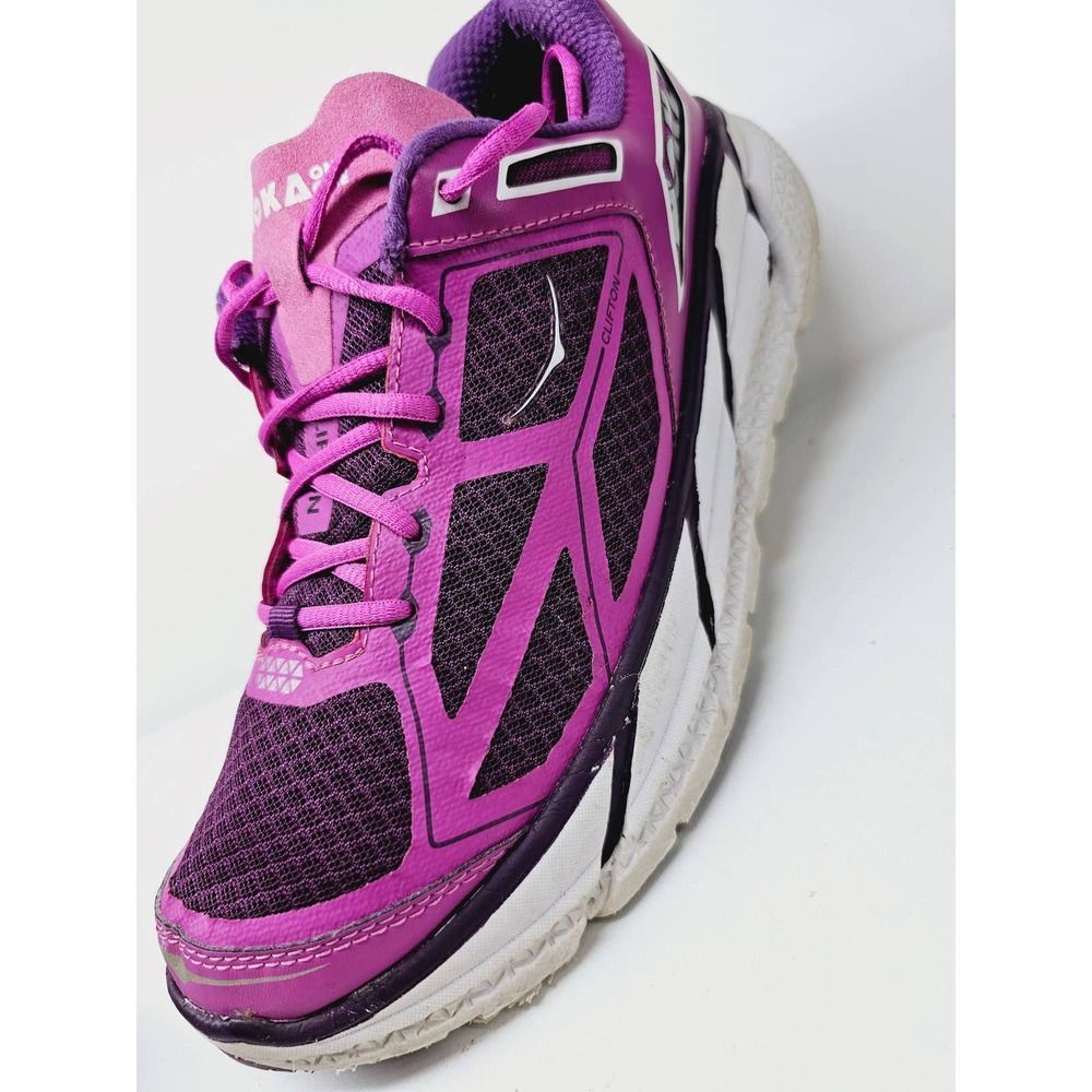 Hoka Women 9 with Arch Support